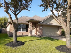 16914 Great Oaks Glen Dr in Houston, TX - Building Photo