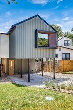 2709 E 14th St in Austin, TX - Building Photo - Building Photo