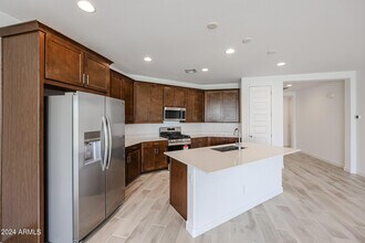 7680 W Honeysuckle Dr in Peoria, AZ - Building Photo - Building Photo