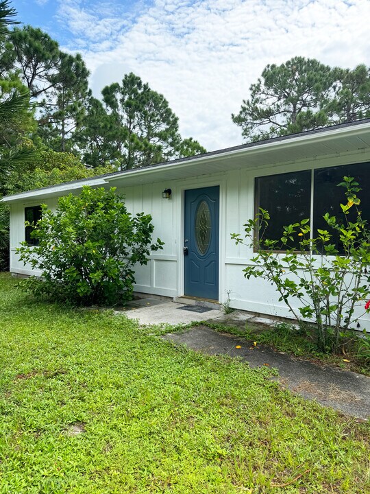 1029 Ulysses Ave SE in Palm Bay, FL - Building Photo