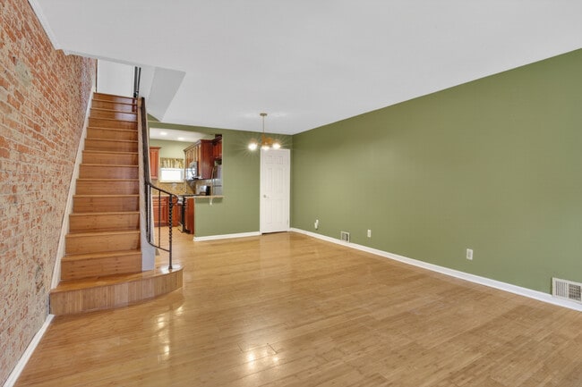 419 McClellan St in Philadelphia, PA - Foto de edificio - Building Photo