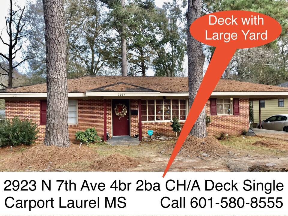 2923 N 7th Ave in Laurel, MS - Foto de edificio