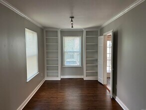 2809 N University Ave in Little Rock, AR - Building Photo - Building Photo