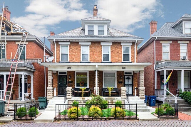 property at 480 E Sycamore St