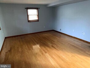 5052 Lakeland Ct in Woodbridge, VA - Building Photo - Building Photo