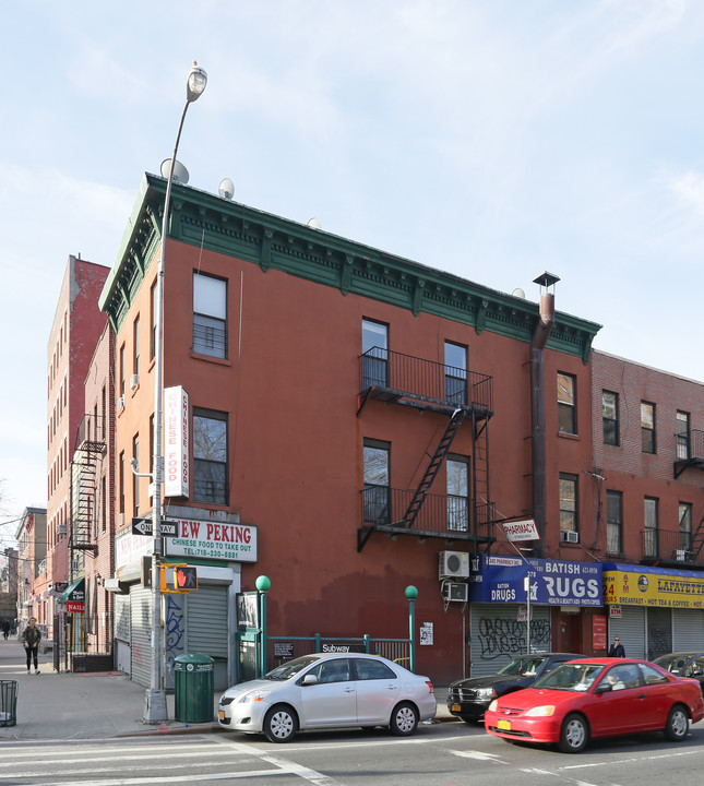 378 Lafayette Ave in Brooklyn, NY - Building Photo