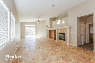 7625 Burning Falls Dr in Las Vegas, NV - Building Photo - Building Photo