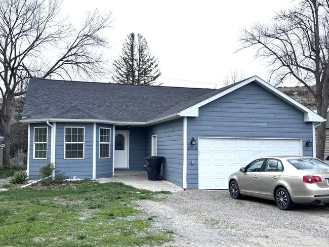 property at 2005 8th Ave N