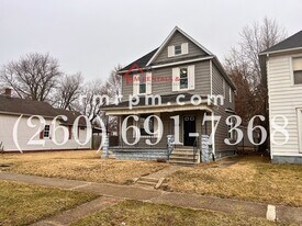 439 E Taber St in Fort Wayne, IN - Building Photo