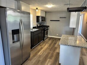 13331 W Hardy Rd in Houston, TX - Building Photo - Building Photo