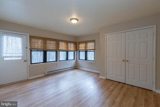 15 Gray Fox Rd in Harpers Ferry, WV - Building Photo - Building Photo