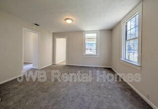 1741 Callahan St in Jacksonville, FL - Building Photo - Building Photo