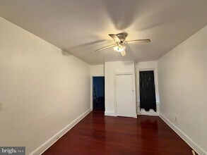 122 Landing St in Trenton, NJ - Building Photo - Building Photo