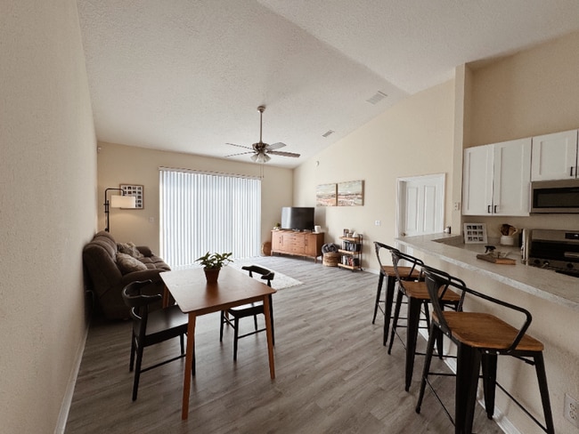 2137 Winterset Dr in Lakeland, FL - Building Photo - Building Photo