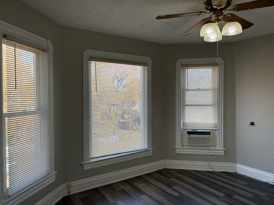 2147 C St in Lincoln, NE - Building Photo