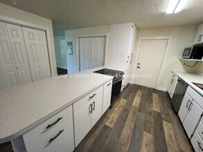 10230 N Hillview Dr in Hayden, ID - Building Photo - Building Photo