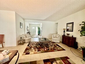114 Landing Ln in Bluffton, SC - Building Photo - Building Photo