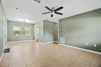 108 Bonita Ave in Galveston, TX - Building Photo - Building Photo