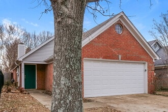 330 Avery Jordan Cove in Southaven, MS - Building Photo - Building Photo