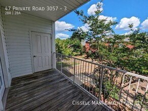 47 Private Rd 3057 in Oxford, MS - Foto de edificio - Building Photo