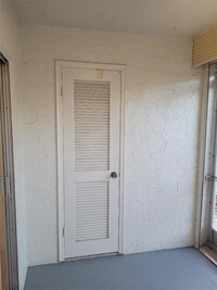 8605 W Sample Rd, Unit 108 in Coral Springs, FL - Building Photo - Building Photo