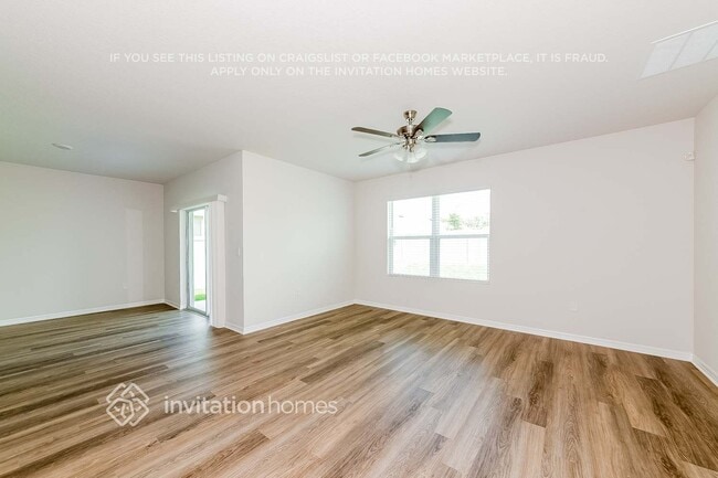 8017 Majestic Palms Ct in Venice, FL - Building Photo - Building Photo