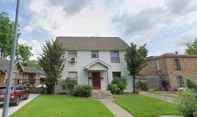 1620 Branard St in Houston, TX - Building Photo