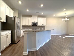 1846 Terrewood Dr in Atlanta, GA - Building Photo - Building Photo