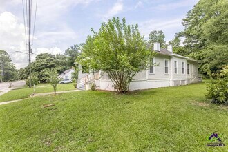 1147 Burton Ave in Macon, GA - Building Photo - Building Photo