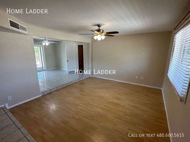1901 E Palmcroft Dr in Tempe, AZ - Building Photo - Building Photo