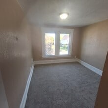 2282 E 100th St in Cleveland, OH - Building Photo - Building Photo