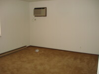 4030 Elmhurst Rd, Unit 2 in Toledo, OH - Building Photo - Building Photo