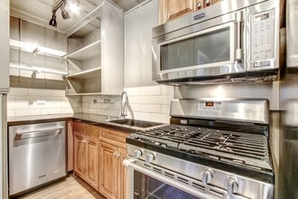 HARV1432 in Santa Monica, CA - Foto de edificio - Building Photo