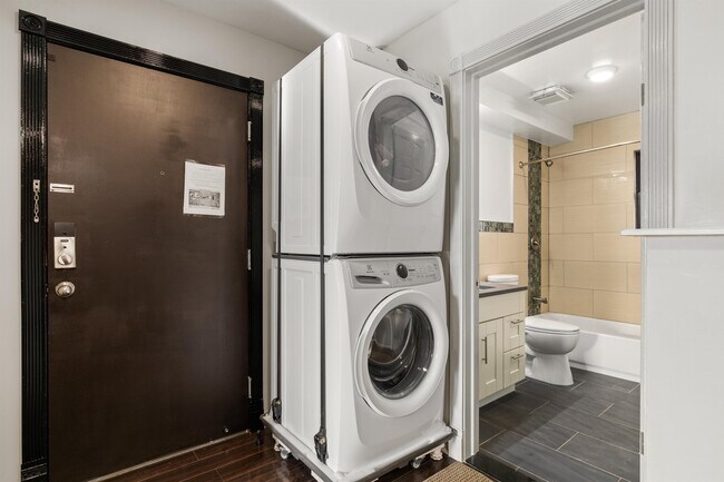 46 Wayne St in Jersey City, NJ - Building Photo - Building Photo