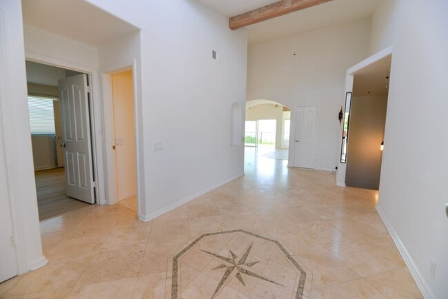 2242 Avenida Salvador in San Clemente, CA - Building Photo - Building Photo