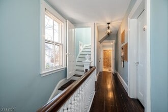 17 Hill St in Morristown, NJ - Building Photo - Building Photo