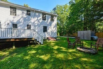 16 Dragonfly Ln, Unit A in Kennebunkport, ME - Foto de edificio - Building Photo