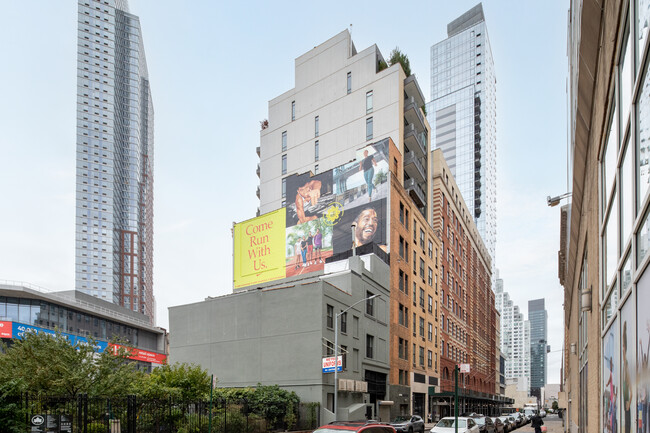 Rockwell Place in Brooklyn, NY - Building Photo - Building Photo