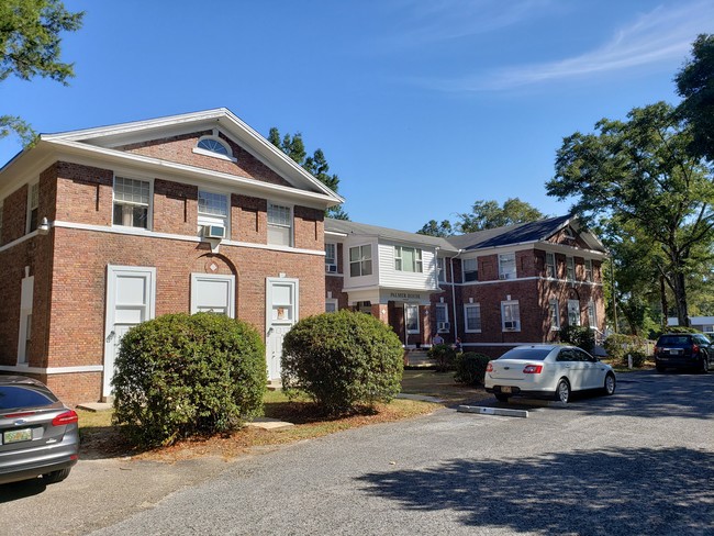 Palmer House in Defuniak Springs, FL - Building Photo - Building Photo