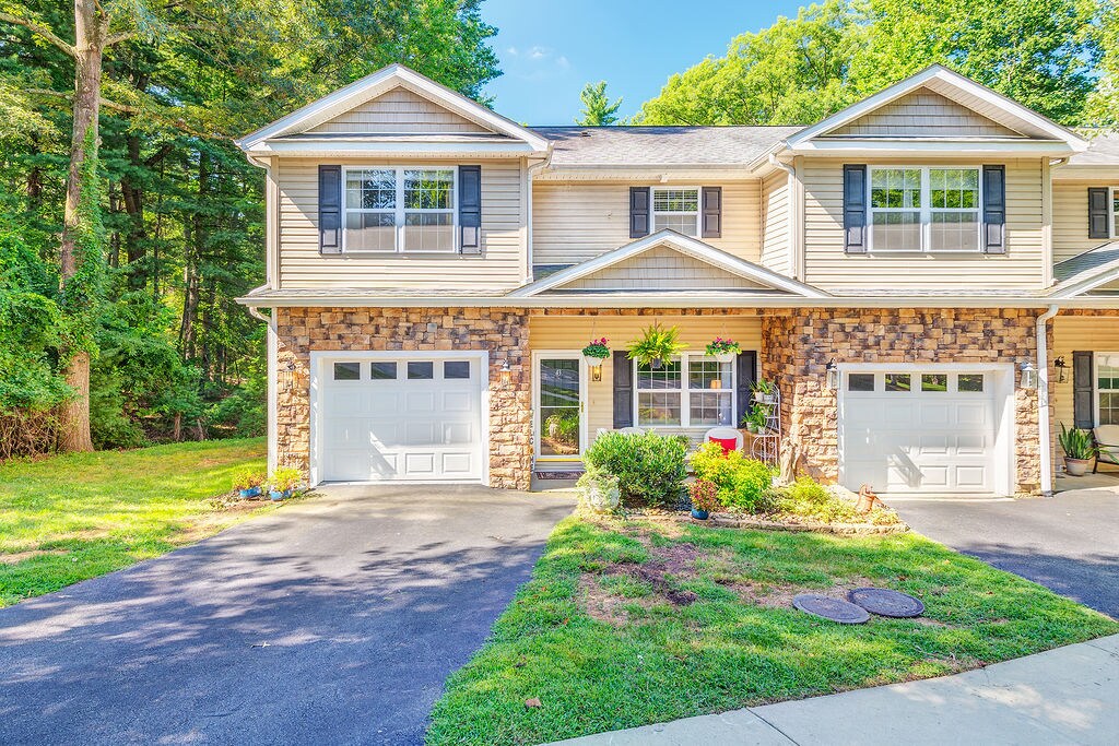 43 Kirby Rd in Asheville, NC - Building Photo