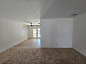 1620 Mayo St in Ridgecrest, CA - Building Photo - Building Photo