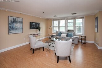161 W Sixth St in Boston, MA - Building Photo - Building Photo