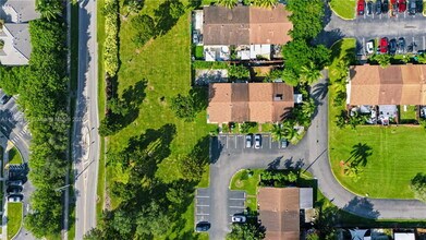 28210 SW 143rd Ct in Homestead, FL - Building Photo - Building Photo