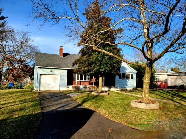 property at 67 Plum St