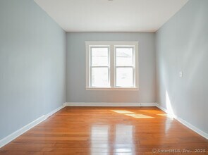 167 Spring St in Bridgeport, CT - Building Photo - Building Photo
