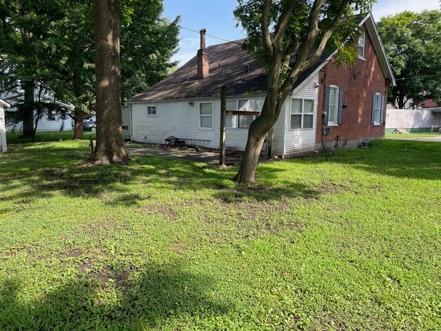 507 E Church St in Mascoutah, IL - Building Photo - Building Photo