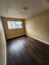 4311 Yellowstone Blvd in Houston, TX - Building Photo - Building Photo