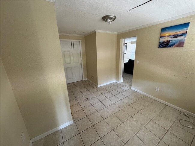 104 Base Ave W in Venice, FL - Building Photo - Building Photo