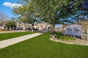 380 Solon Rd in Waxahachie, TX - Building Photo