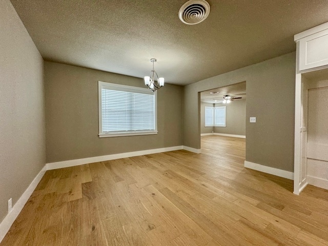 906 N 8th St in Rogers, AR - Building Photo - Building Photo